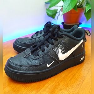 Nike Air force 1 LV8 Utility sz 6.5